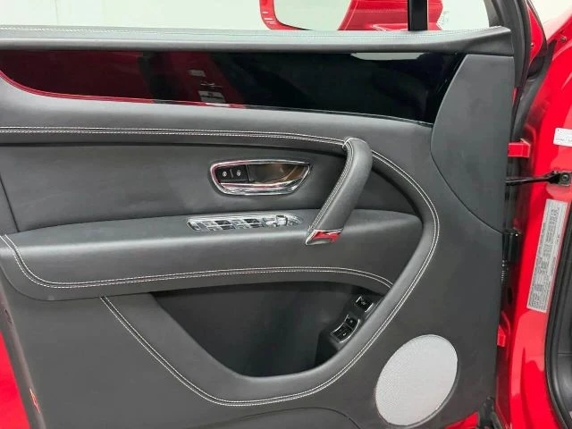 2019 Bentley Bentayga - Image 30 of 31