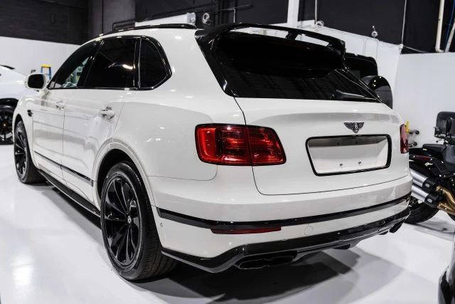 2019 Bentley Bentayga - Image 9 of 21