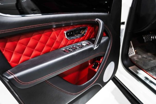 2019 Bentley Bentayga - Image 28 of 31