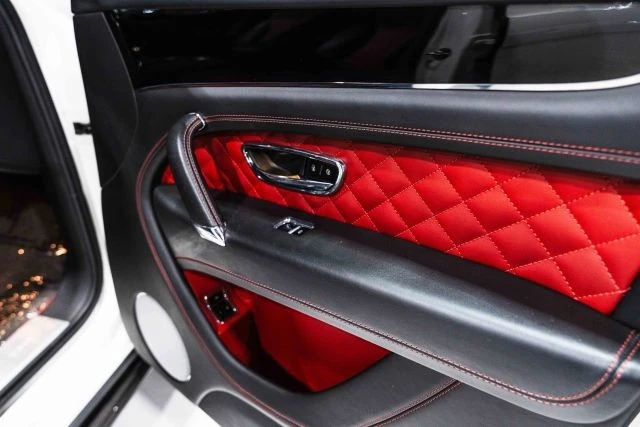 2019 Bentley Bentayga - Image 22 of 31
