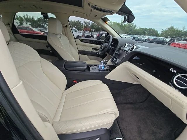 2019 Bentley Bentayga - Image 12 of 12