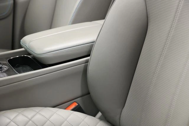2019 Bentley Bentayga - Image 21 of 21