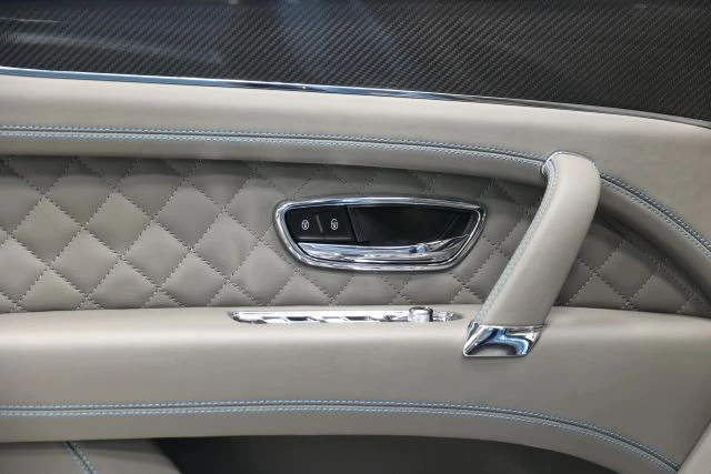 2019 Bentley Bentayga - Image 11 of 21
