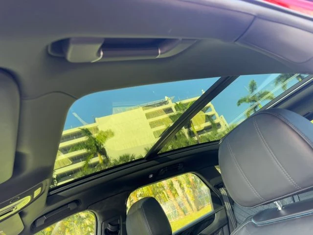2019 Bentley Bentayga - Image 11 of 12