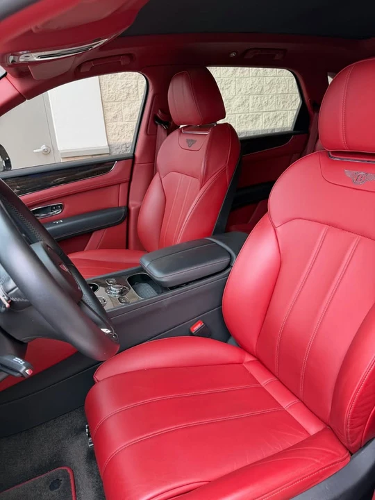 2019 Bentley Bentayga - Image 12 of 14