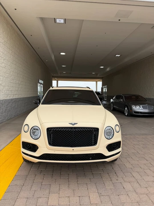 2019 Bentley Bentayga - Image 4 of 14