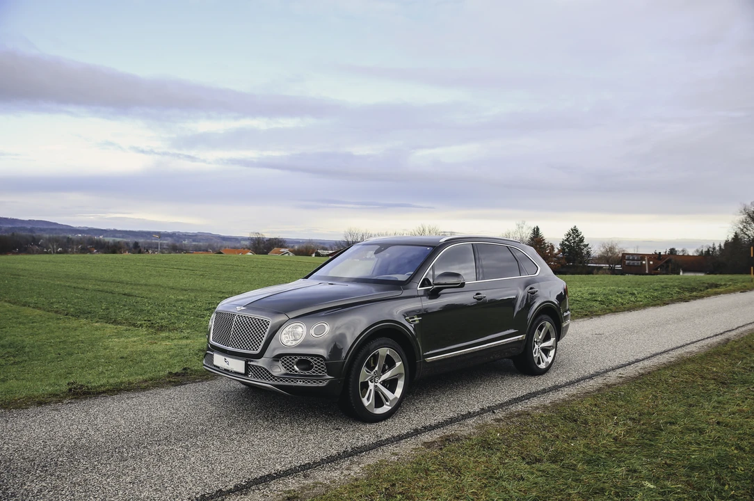 2019 Bentley Bentayga - Image 12 of 31