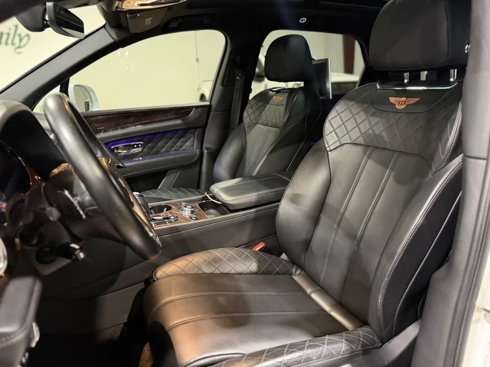 2019 Bentley Bentayga - Image 12 of 20