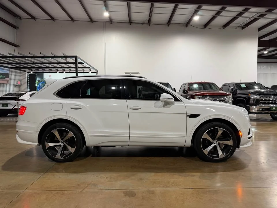 2019 Bentley Bentayga - Image 6 of 20