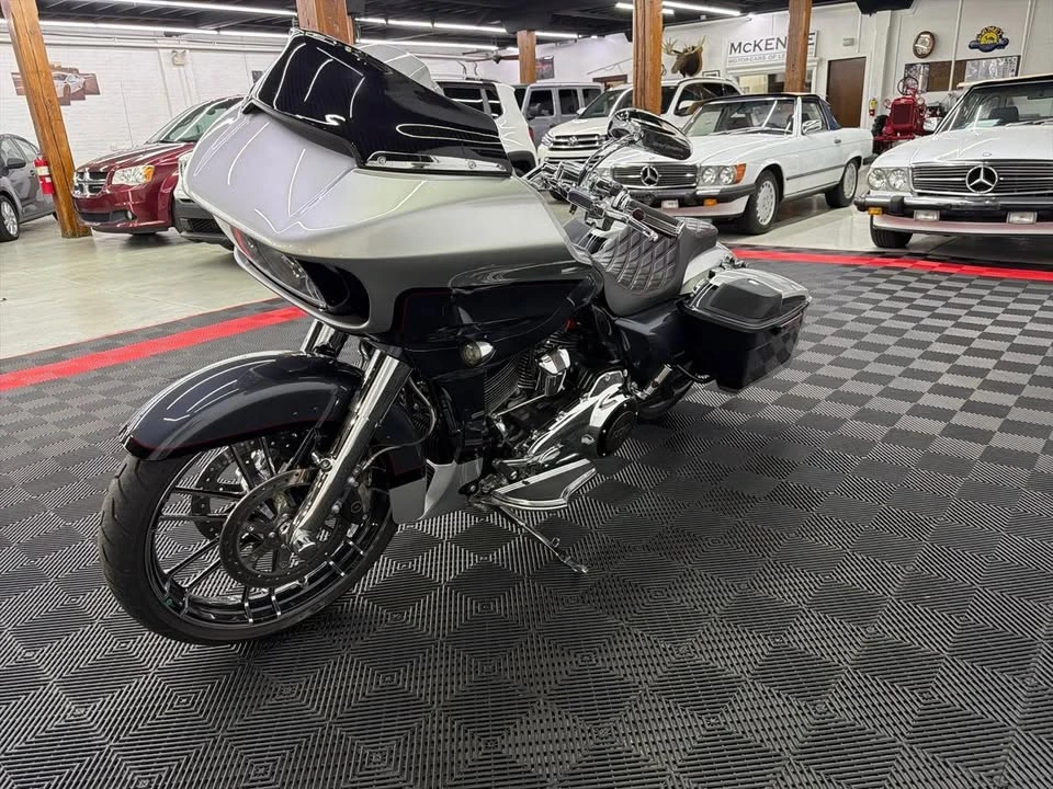 2019 Bentley - Image 7 of 10