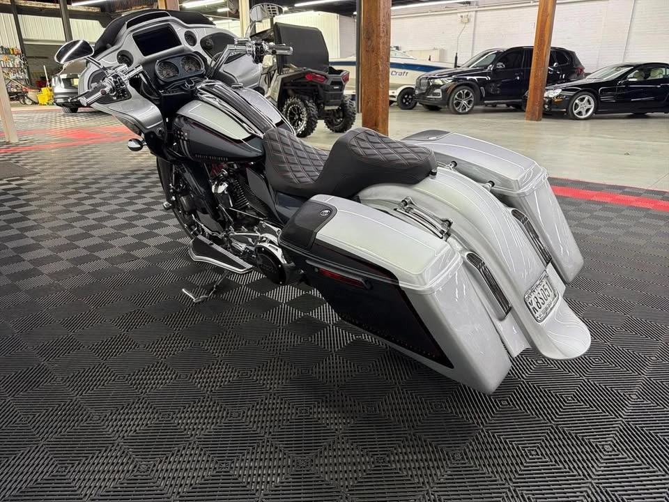 2019 Bentley - Image 8 of 10