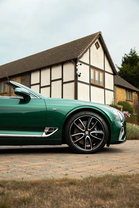 2019 Bentley Continental GTC - Image 25 of 31