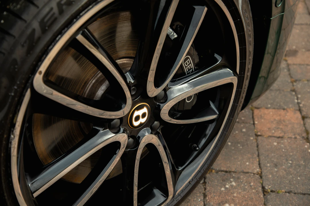 2019 Bentley Continental GTC - Image 30 of 31