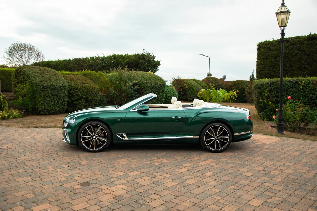 2019 Bentley Continental GTC - Image 12 of 31