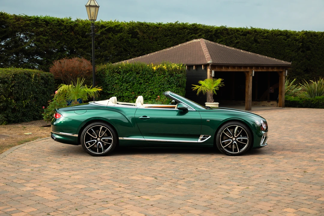 2019 Bentley Continental GTC - Image 16 of 31