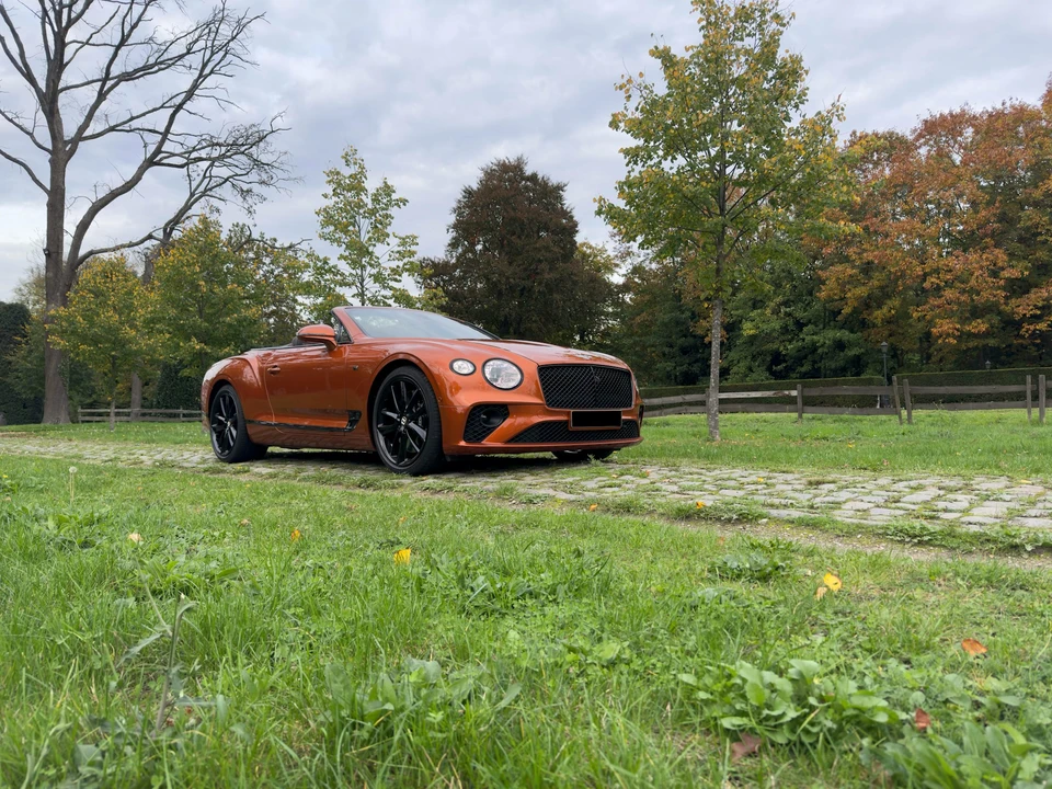 2019 Bentley Continental GTC - Image 11 of 21