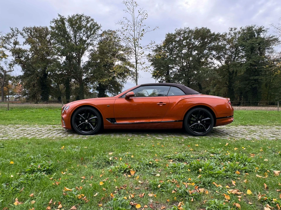 2019 Bentley Continental GTC - Image 18 of 21