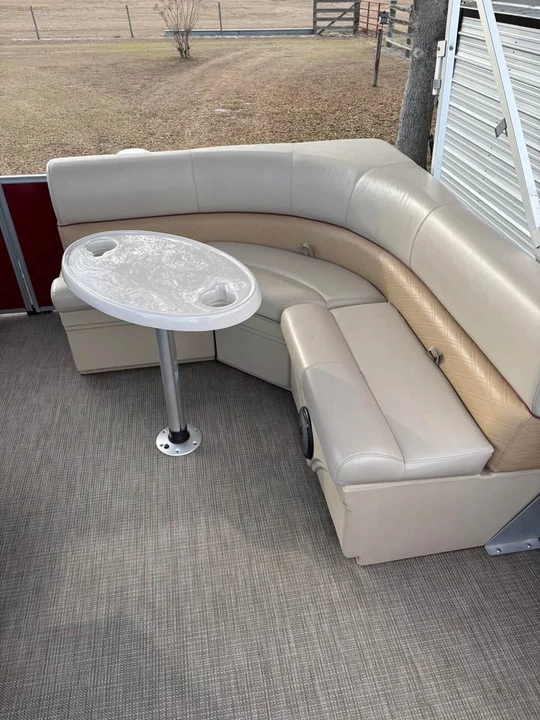 2019 Bentley - Image 7 of 10