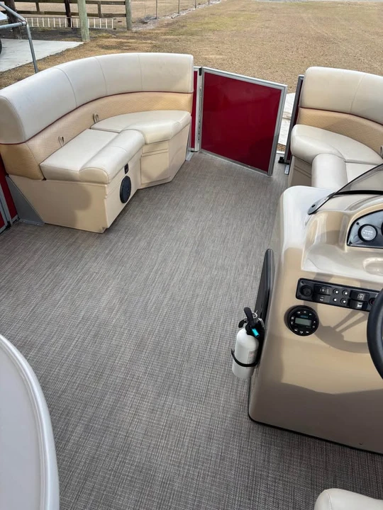2019 Bentley - Image 10 of 10