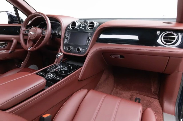 2019 Bentley Bentayga - Image 2 of 4