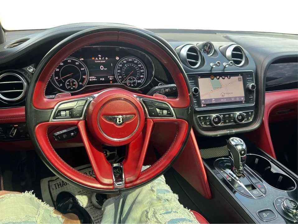 2019 Bentley Bentayga - Image 17 of 20