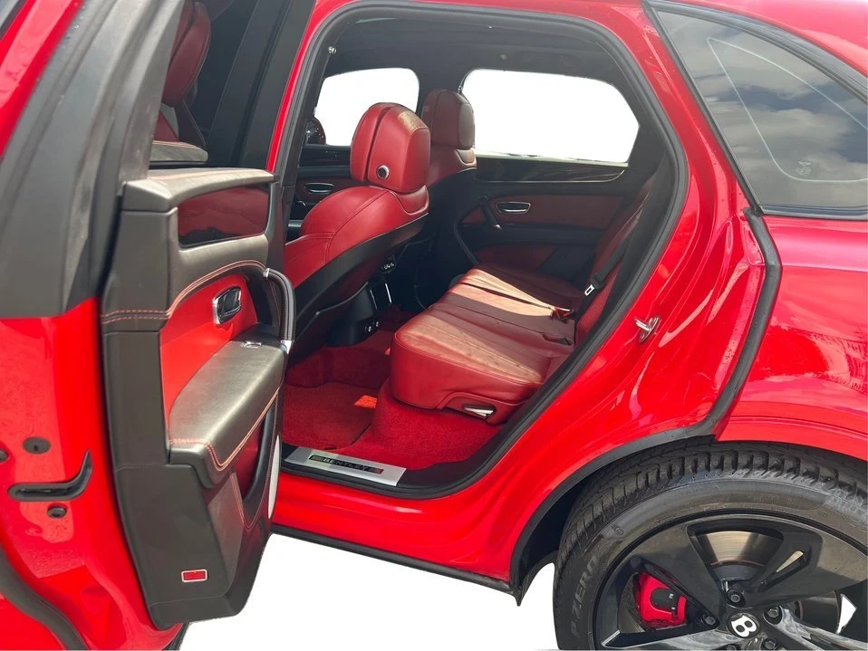 2019 Bentley Bentayga - Image 10 of 20