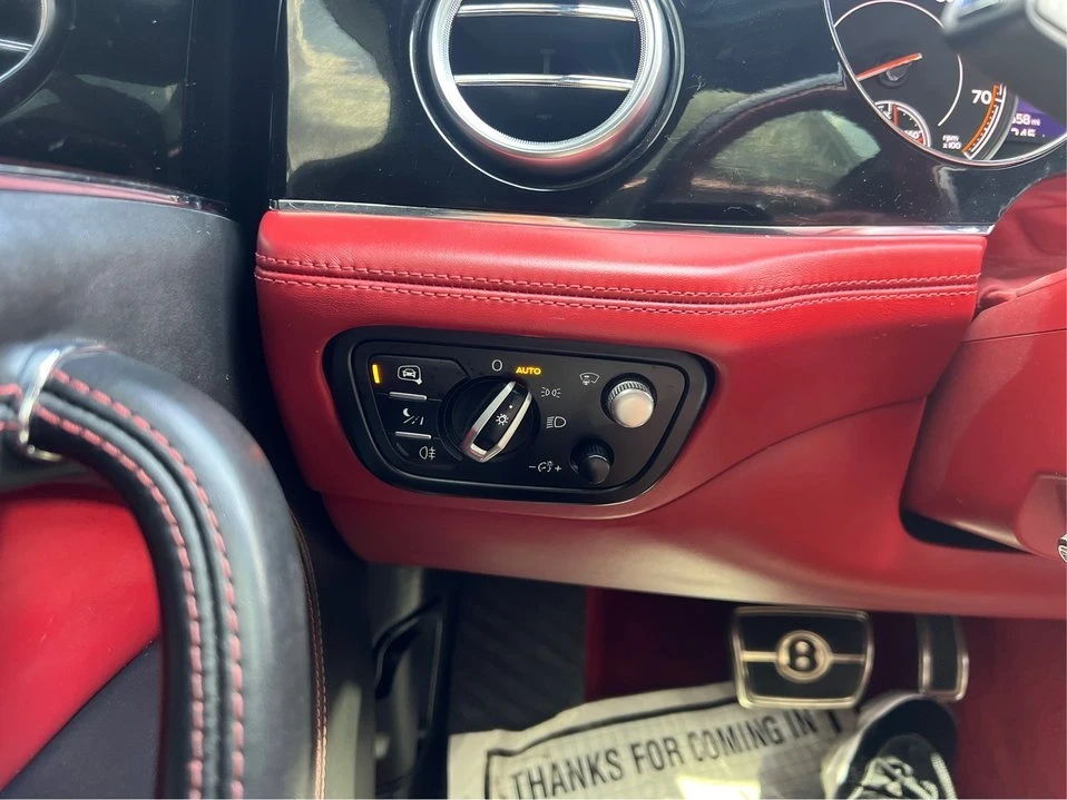 2019 Bentley Bentayga - Image 18 of 20