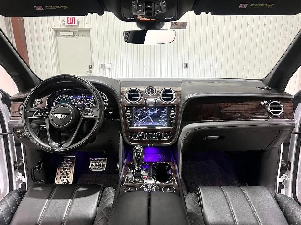2019 Bentley Bentayga - Image 19 of 20