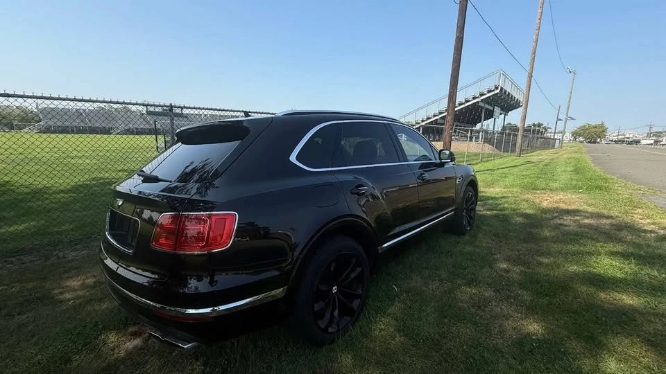 2019 Bentley Bentayga - Image 5 of 18