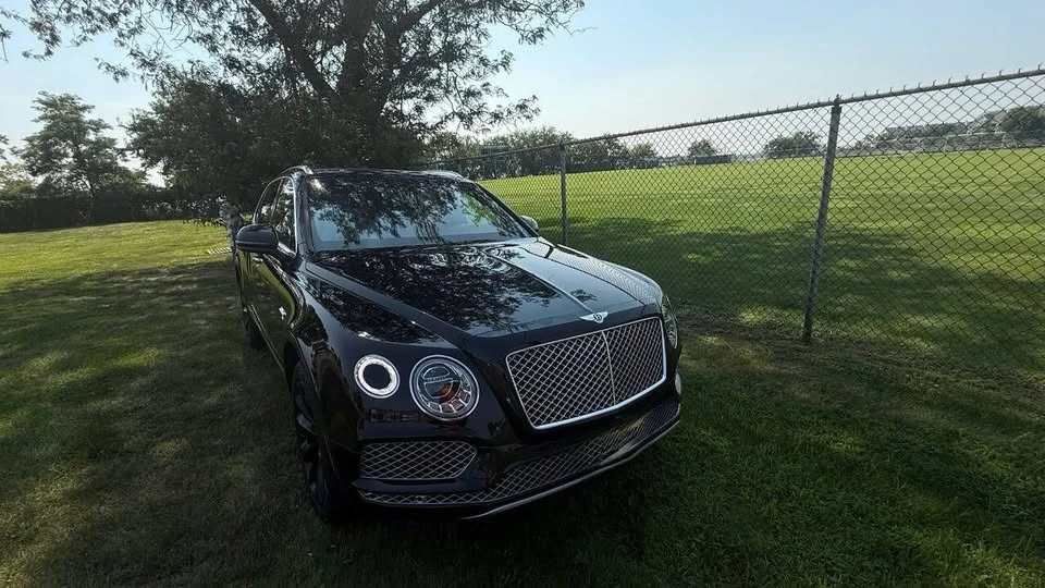 2019 Bentley Bentayga - Image 7 of 18