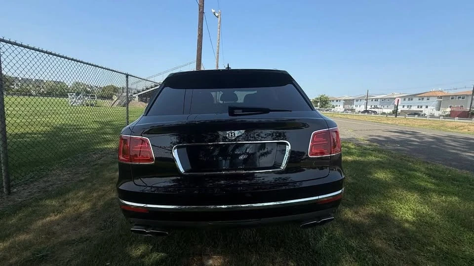 2019 Bentley Bentayga - Image 4 of 18