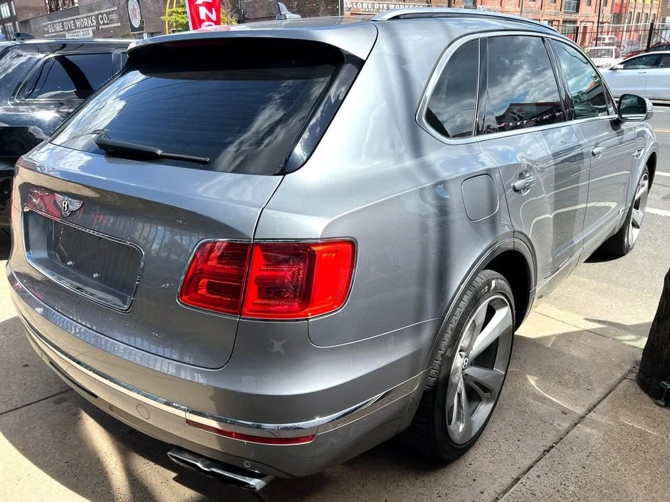 2019 Bentley Bentayga - Image 6 of 20