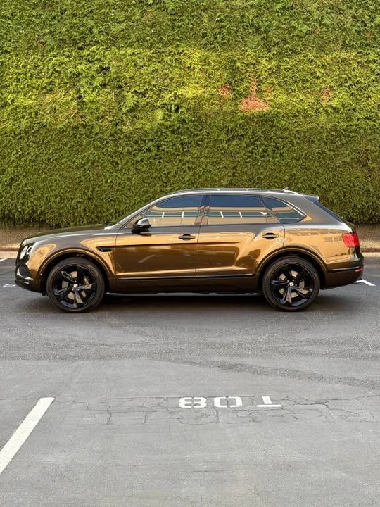 2019 Bentley Bentayga - Image 5 of 20