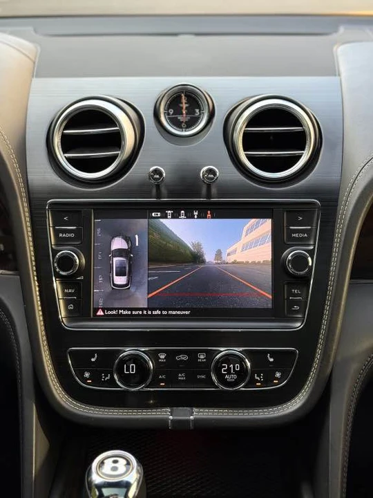 2019 Bentley Bentayga - Image 12 of 20
