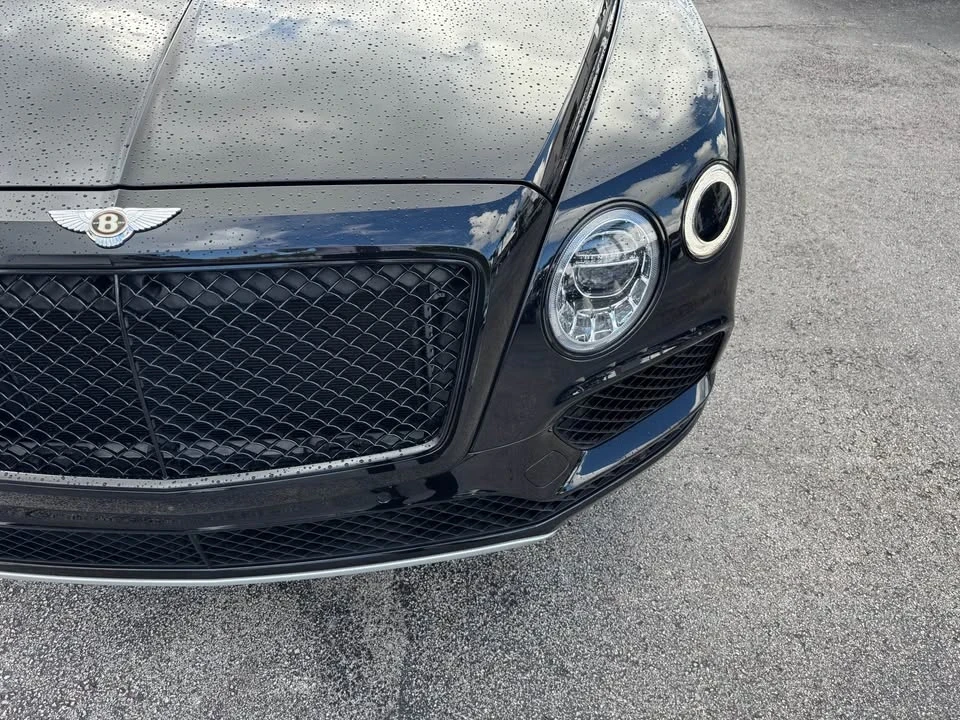 2019 Bentley Bentayga - Image 2 of 10