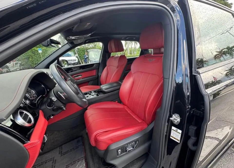 2019 Bentley Bentayga - Image 5 of 9