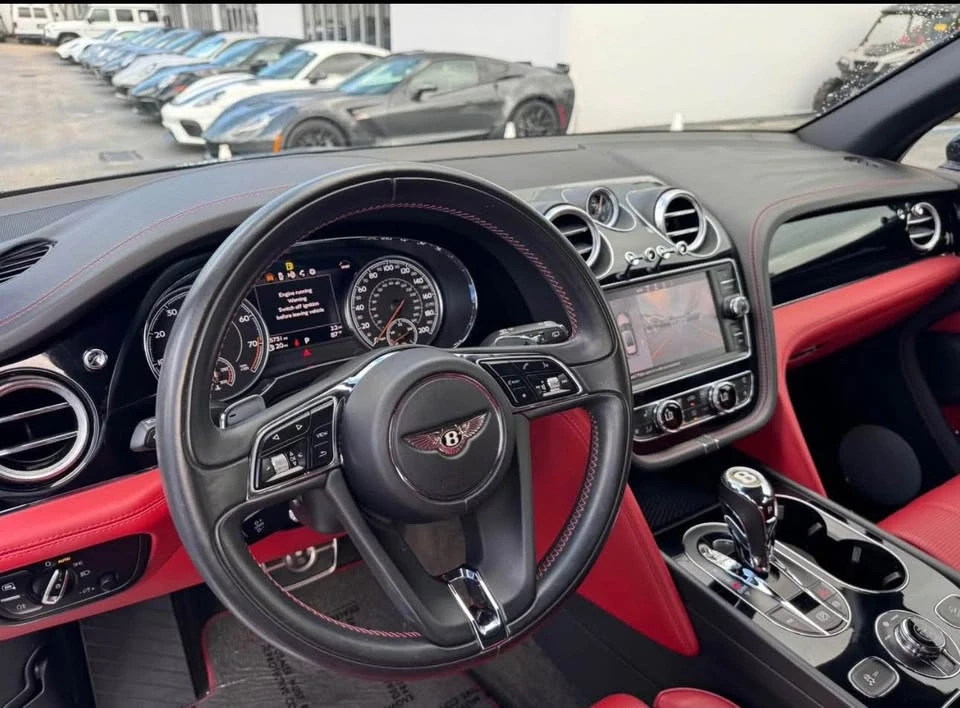 2019 Bentley Bentayga - Image 7 of 9