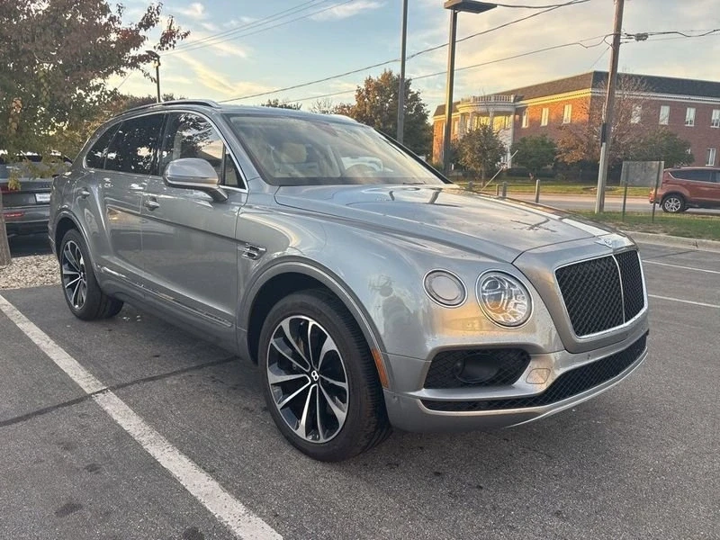 2019 Bentley Bentayga - Image 6 of 7