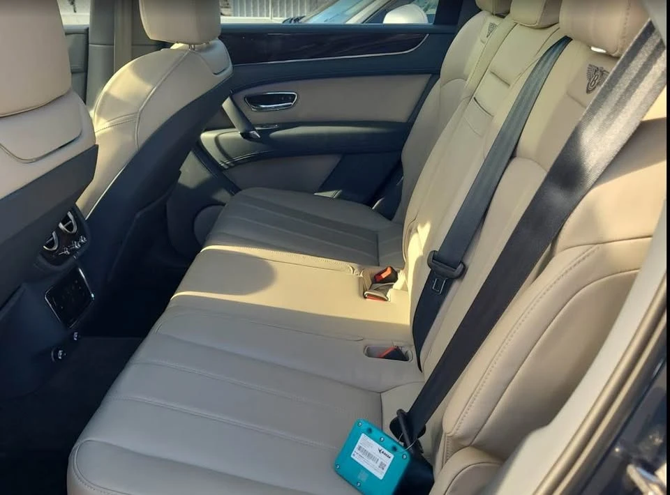 2019 Bentley Bentayga - Image 4 of 5