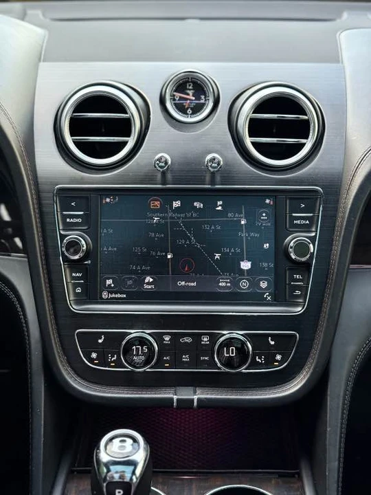 2019 Bentley Bentayga - Image 10 of 19