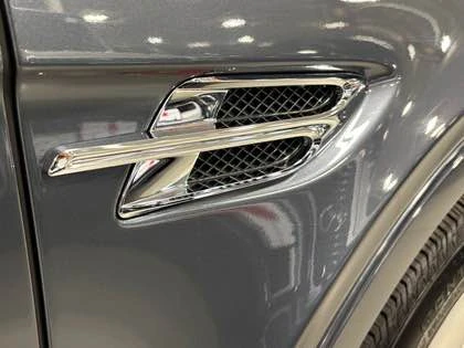 2019 Bentley Bentayga - Image 9 of 16