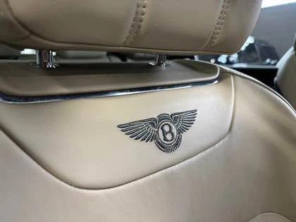 2019 Bentley Bentayga - Image 13 of 16