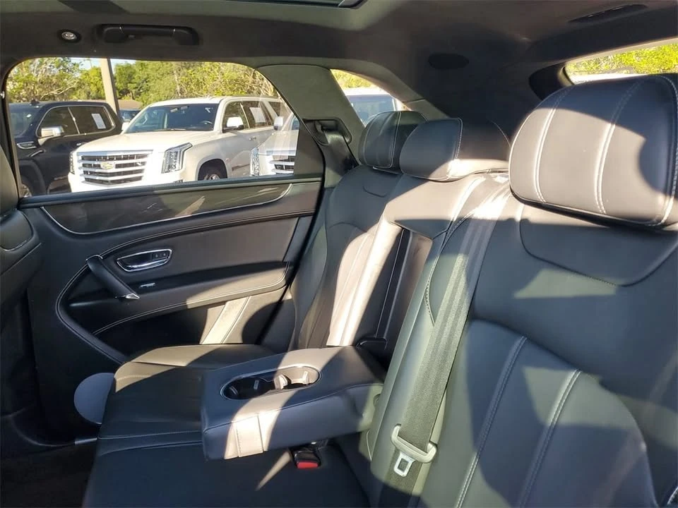 2019 Bentley Bentayga - Image 17 of 20
