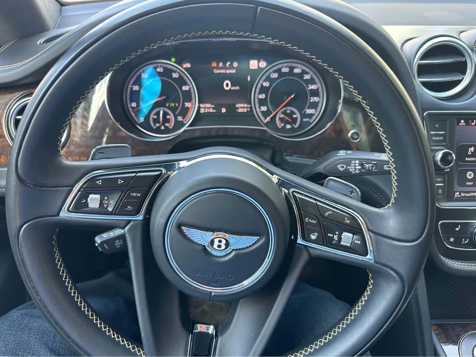 2019 Bentley Bentayga - Image 3 of 14