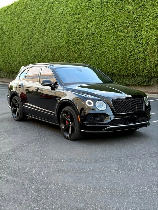 2019 Bentley Bentayga - Image 15 of 19