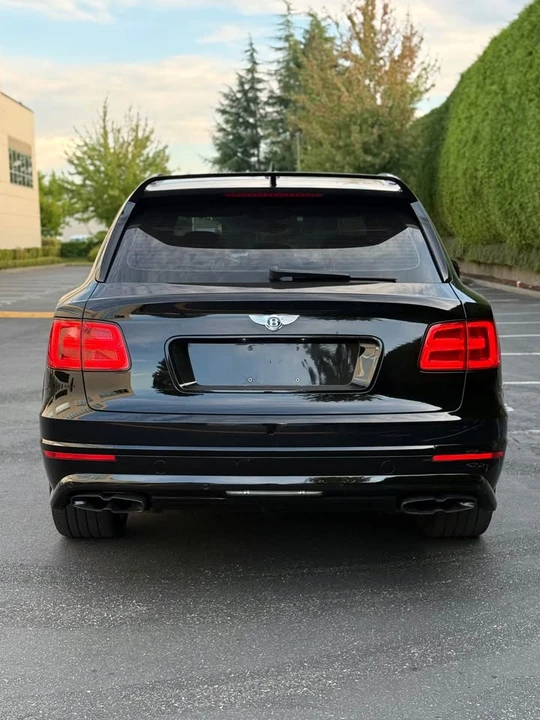 2019 Bentley Bentayga - Image 19 of 19