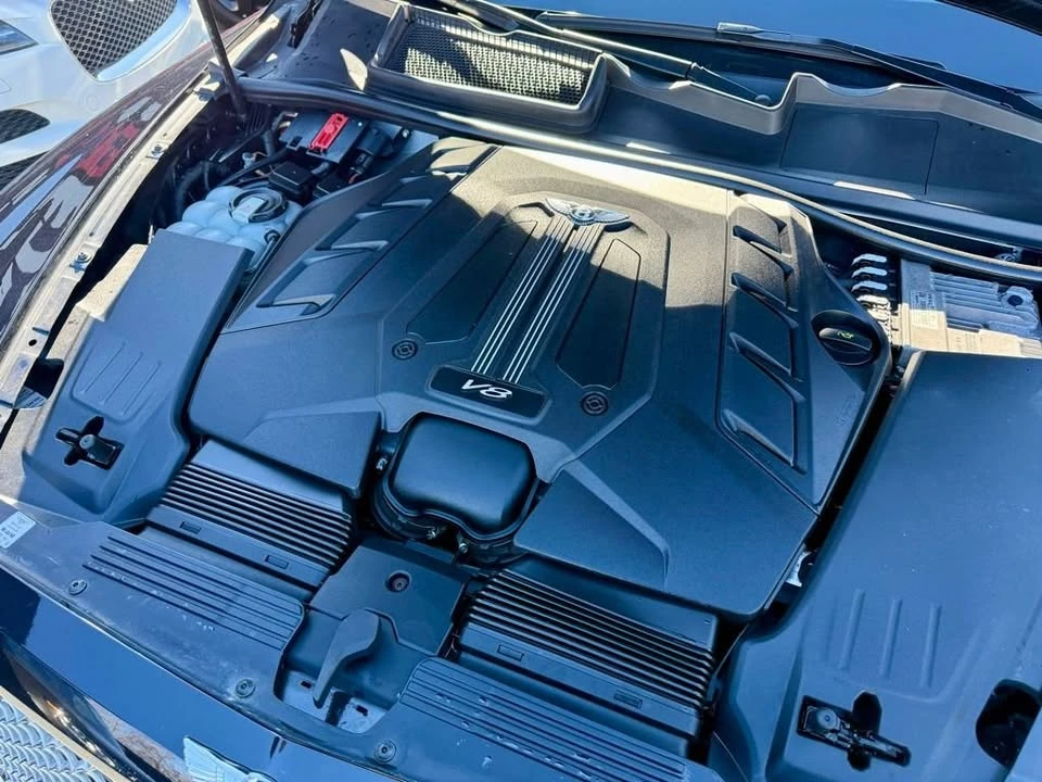 2019 Bentley Bentayga - Image 6 of 19