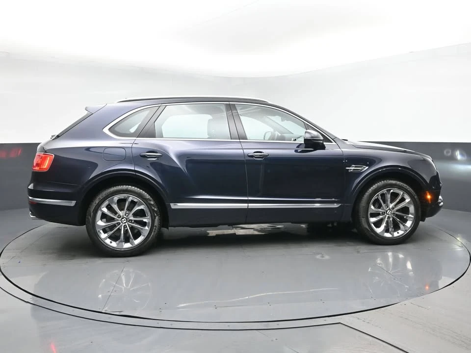 2019 Bentley Bentayga - Image 11 of 14