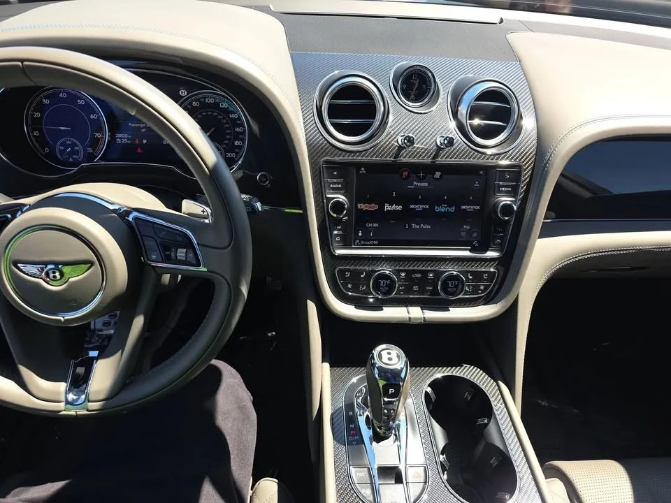 2019 Bentley Bentayga - Image 5 of 20