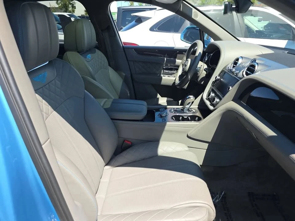 2019 Bentley Bentayga - Image 14 of 20